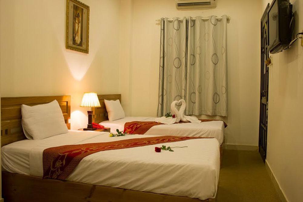 Nam Son Hotel Thành Pho Ho Chí Minh Esterno foto