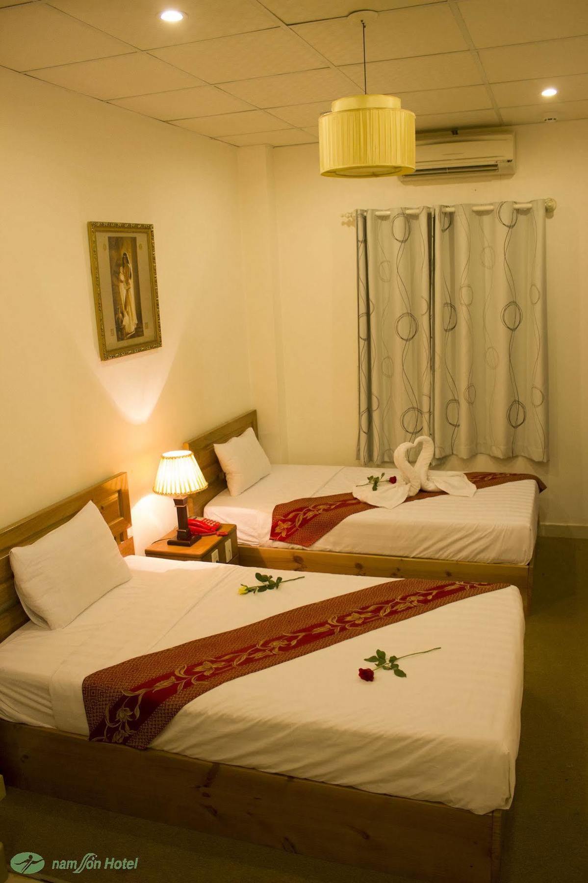 Nam Son Hotel Thành Pho Ho Chí Minh Esterno foto