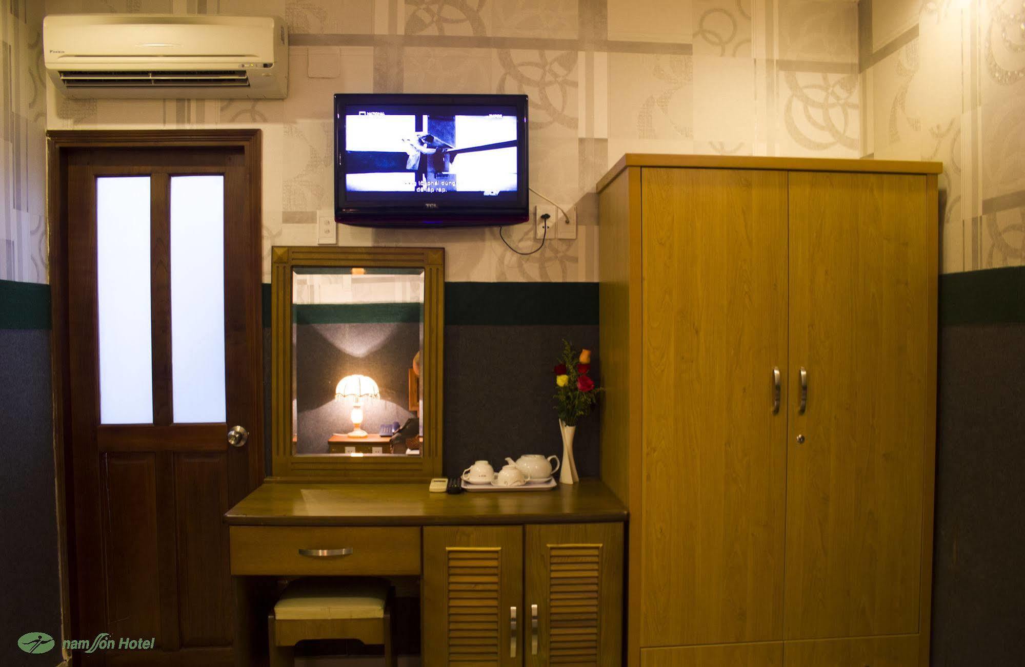 Nam Son Hotel Thành Pho Ho Chí Minh Esterno foto